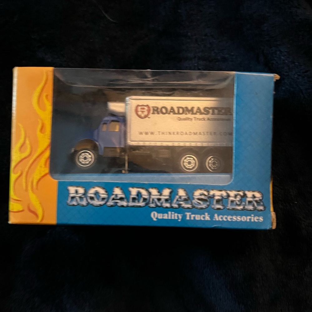 Roadmaster Blue Collector Truck